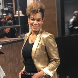 Meet your Posher, Candy